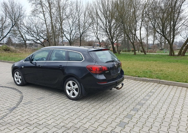 Opel Astra cena 16500 przebieg: 280000, rok produkcji 2011 z Sulmierzyce małe 22